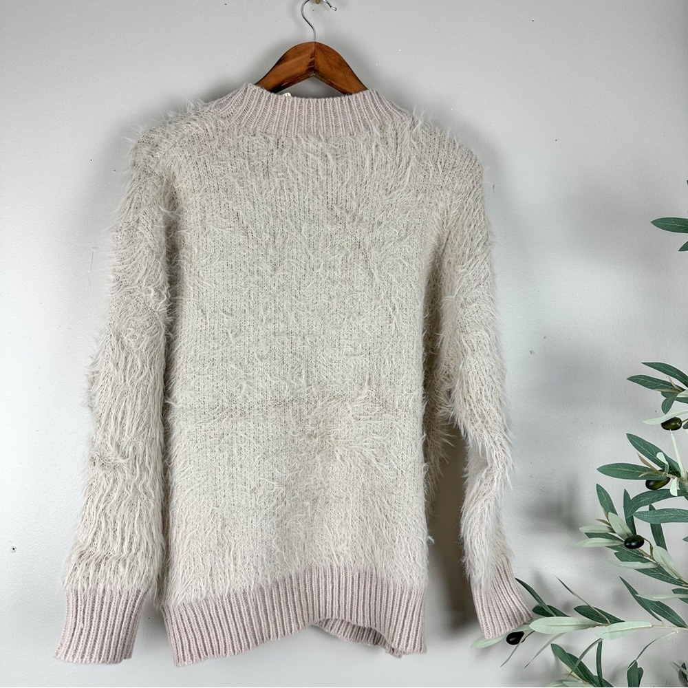 Women Fuzzy Pullover Sweater Oatmeal Cozy Chic Boho Sweater - Picture 6 of 9
